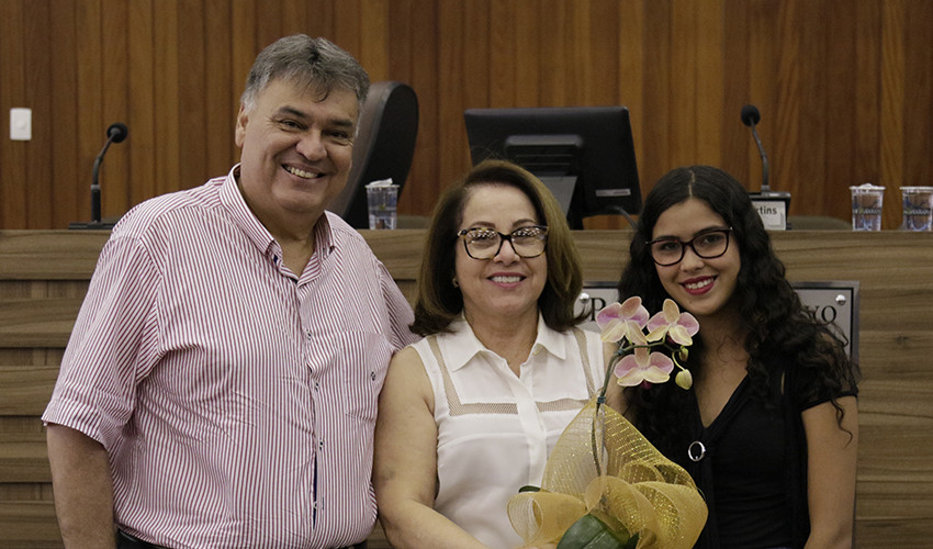 Presidente Itamar Martins participa da homenagem do Parlamento Jovem à Diretora Regional de Ensino, Profa. Vera Lúcia Vianna Vieira de Paula