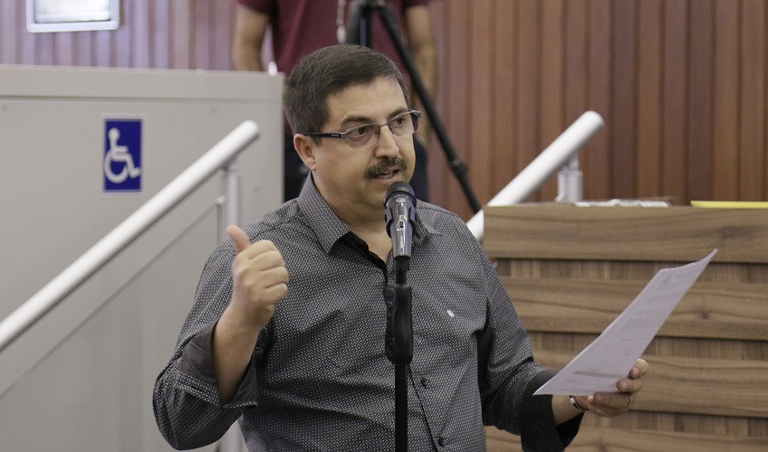 Bispo André manifesta repúdio ao desfile da Escola de Samba Mangueira, no Rio de Janeiro